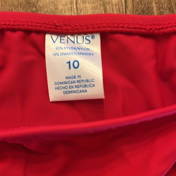 Venus string bikini bottoms - size 10 - Picture 2 of 2